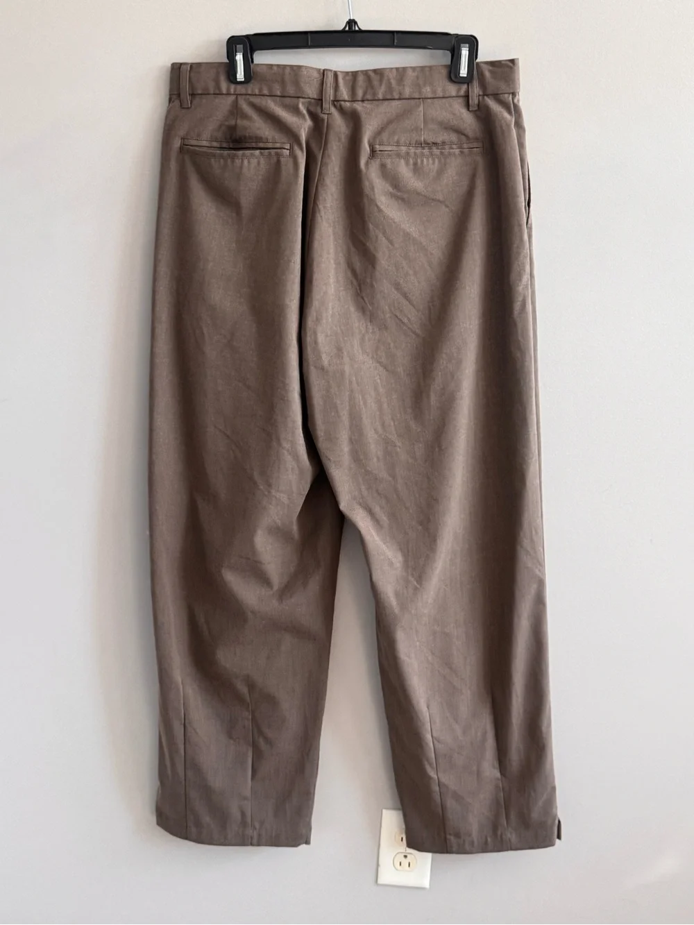 Metalwood Studio Trophy Pant Men’s 32 Brown Pleated Straight Leg Golf